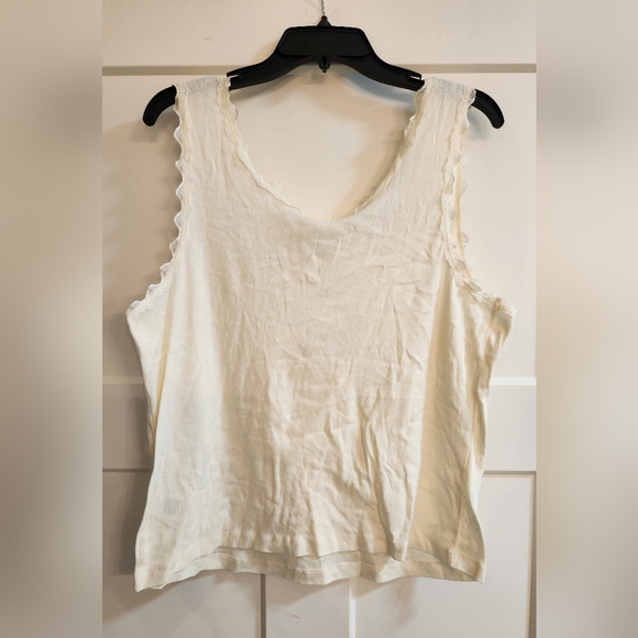Rebellious One tank with lace. Size 3X. Nwt - Picture 2 of 2